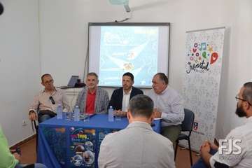 Presentación de la campaña de verano 'Súbete a la Ola de la Vida' 2019 (Foto Francisco Javier Santana)